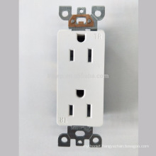 Residential grade 15A Decorator Tamper Resistant TR outlet